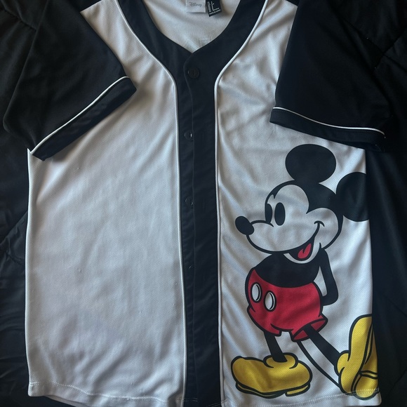 Women’s Disney Mickey jersey - Picture 2 of 3